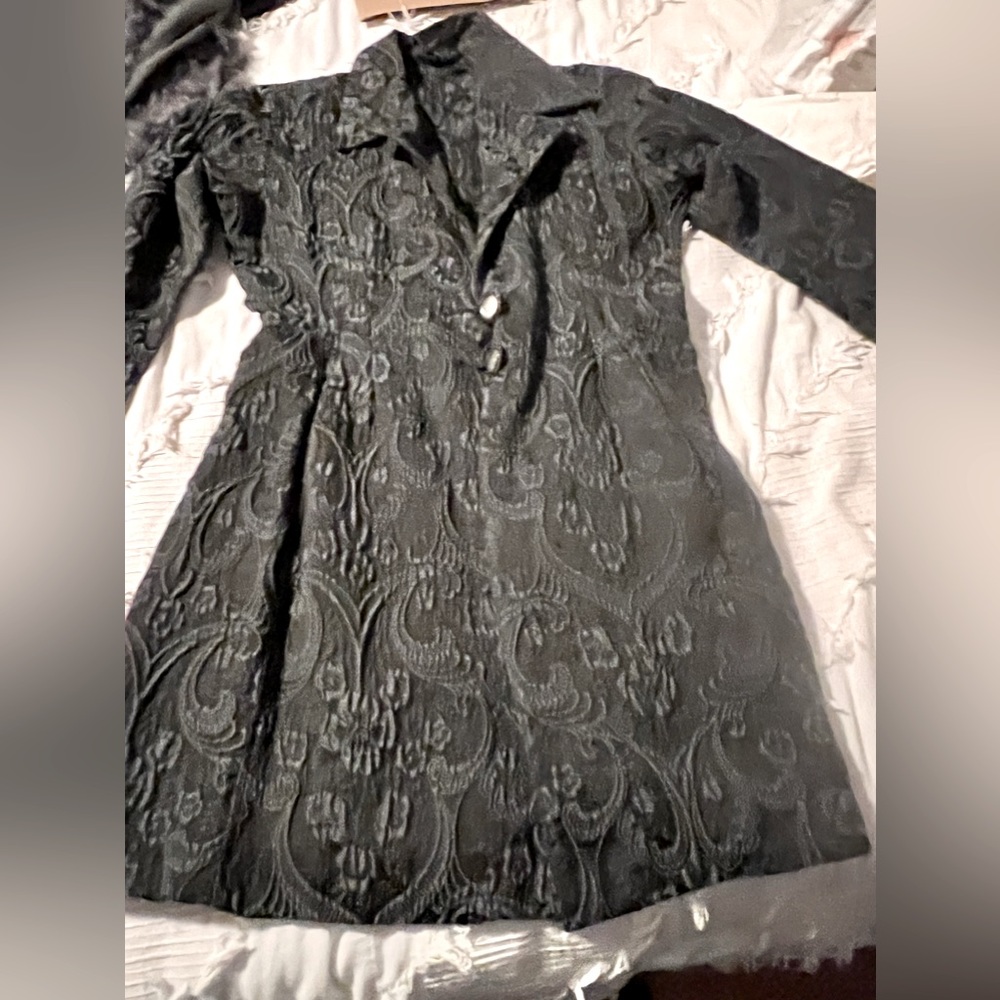 Jill McGowan black tapestry jacket size small